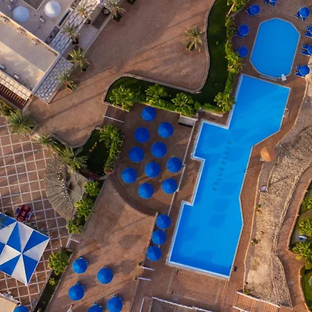 Club Reef Resort & Spa