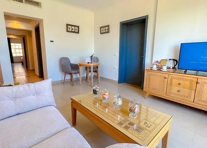 Club Reef & Resort 4*